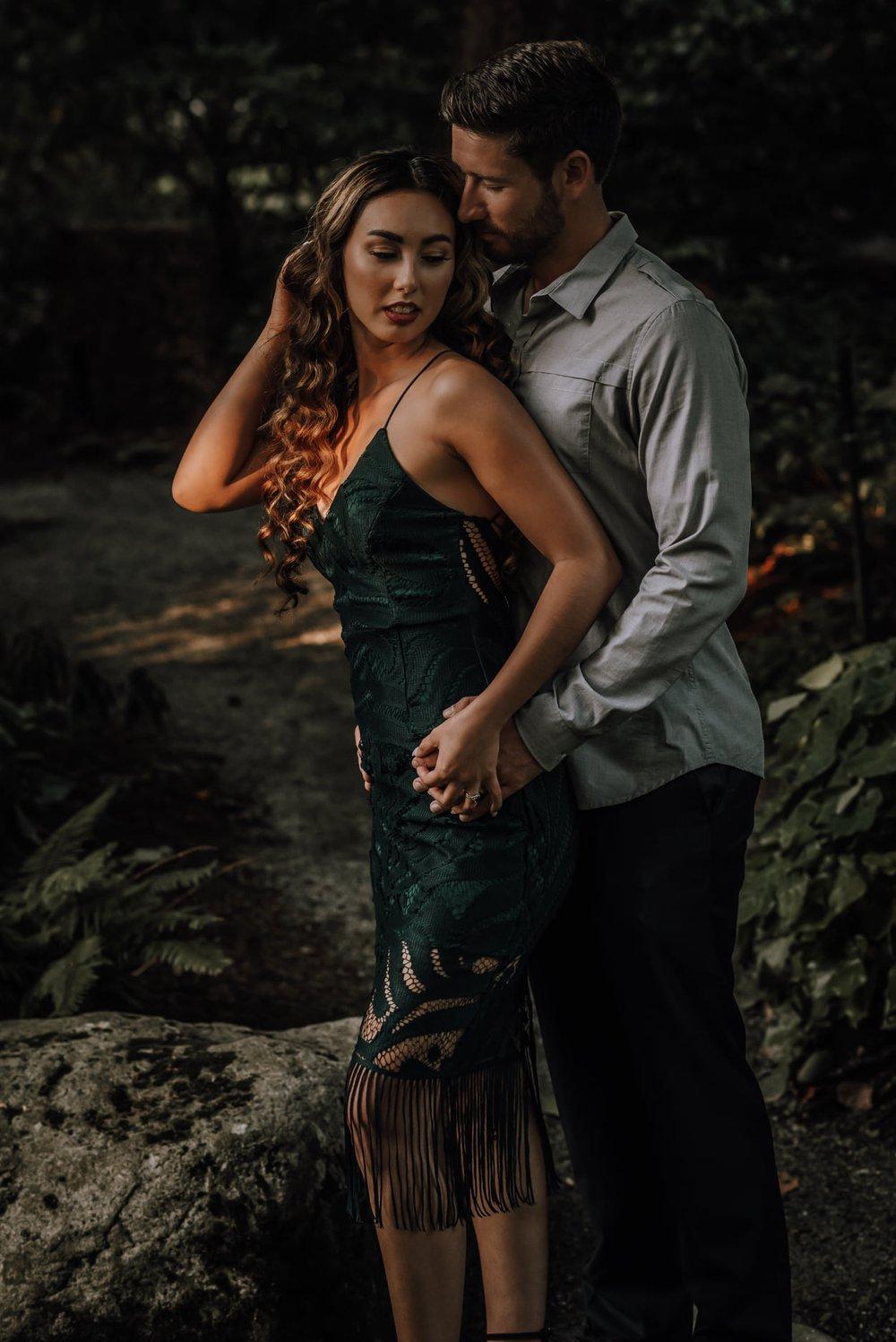 mobile - carousel-hero-element image-4