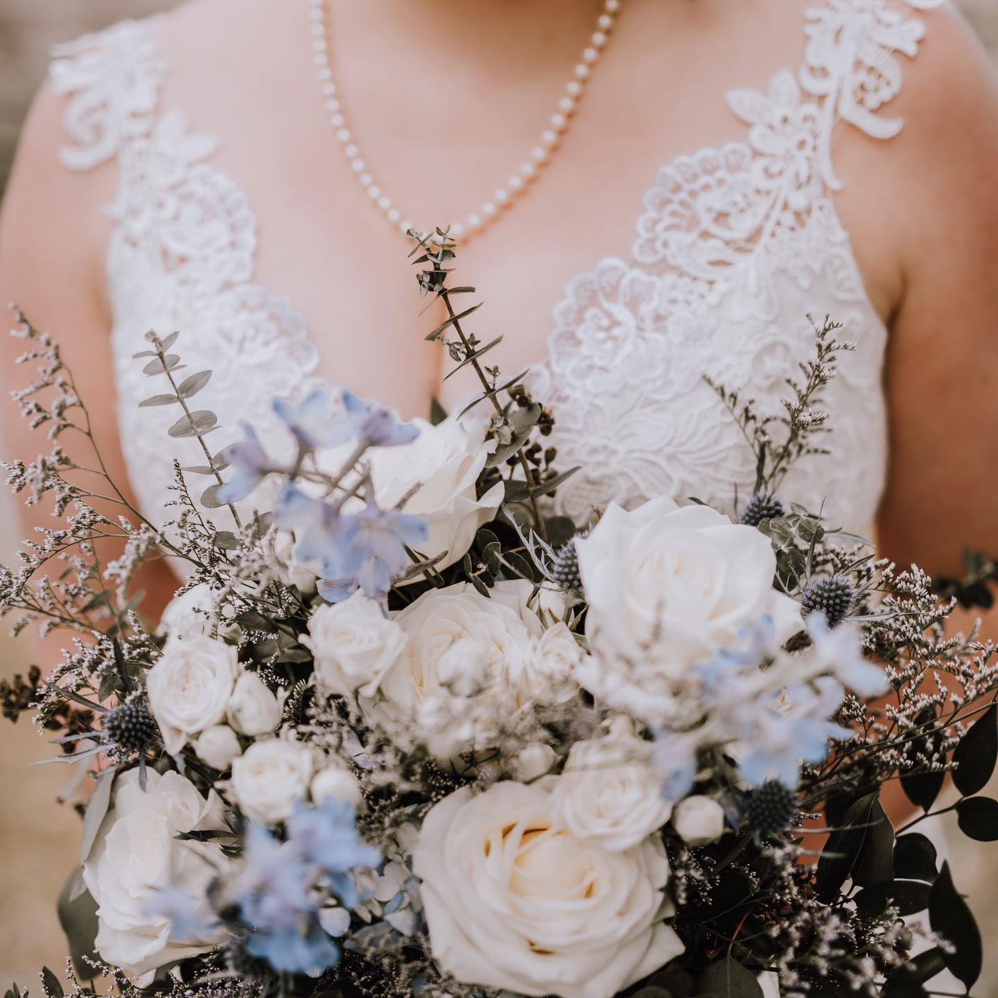 A Fairytale Wedding at Newcastle Island: Celebrating Rebecca and Carl's Love