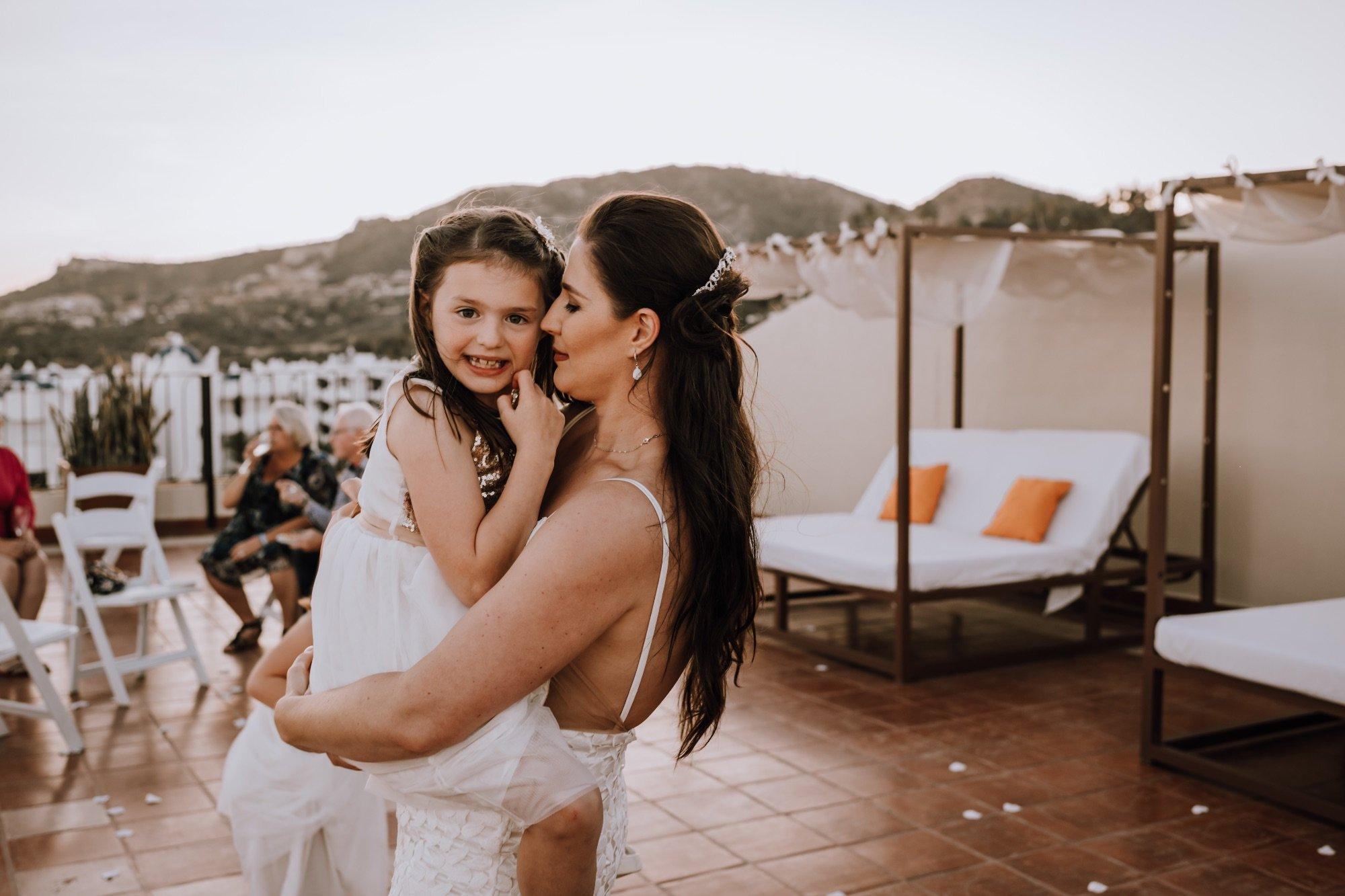 carousel-hero-element image-13