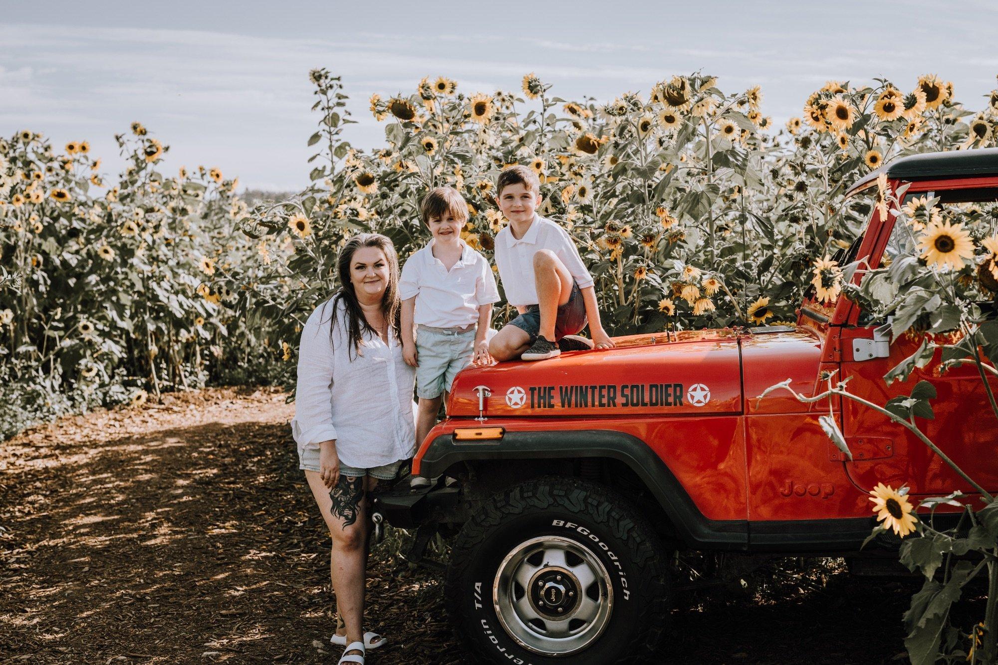 carousel-hero-element image-14