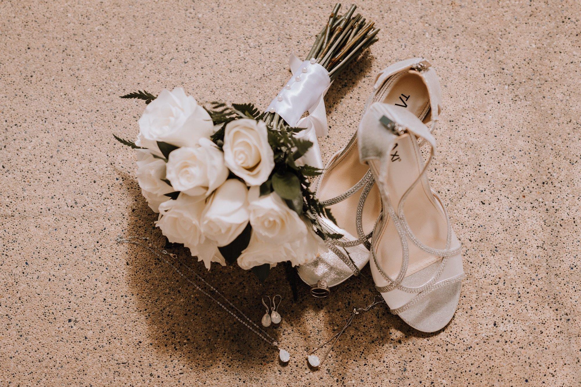 carousel-hero-element image-4