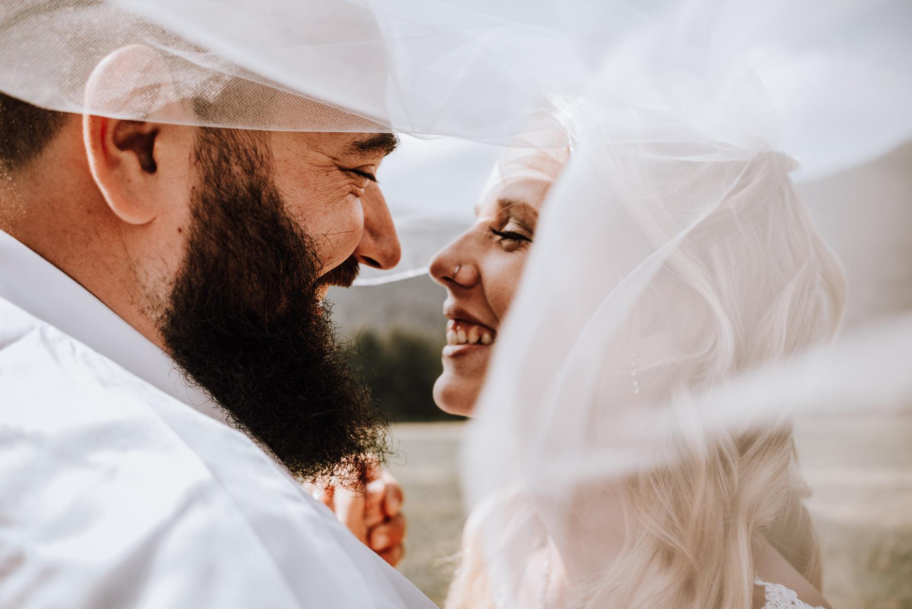 carousel-hero-element image-6