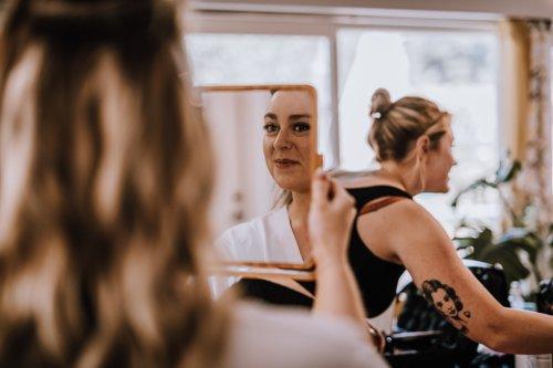 mobile - carousel-hero-element image-7